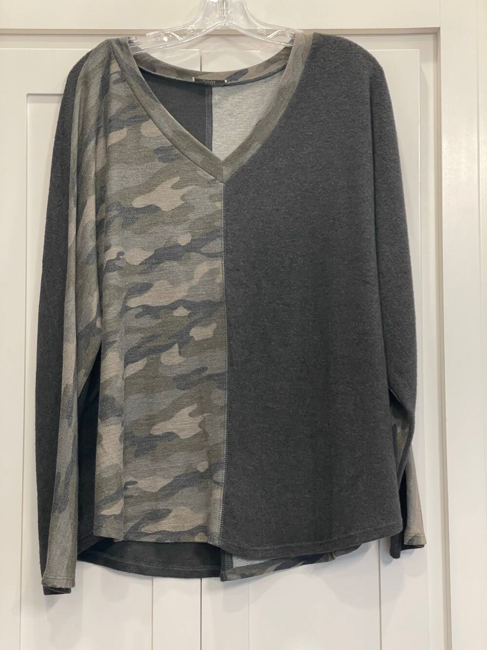 JODIFL large V neck camo and gray colorblock sweater